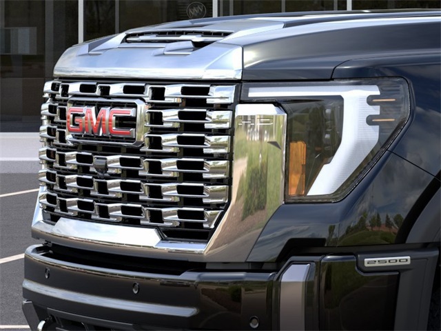 Vehicle image 13 of 24