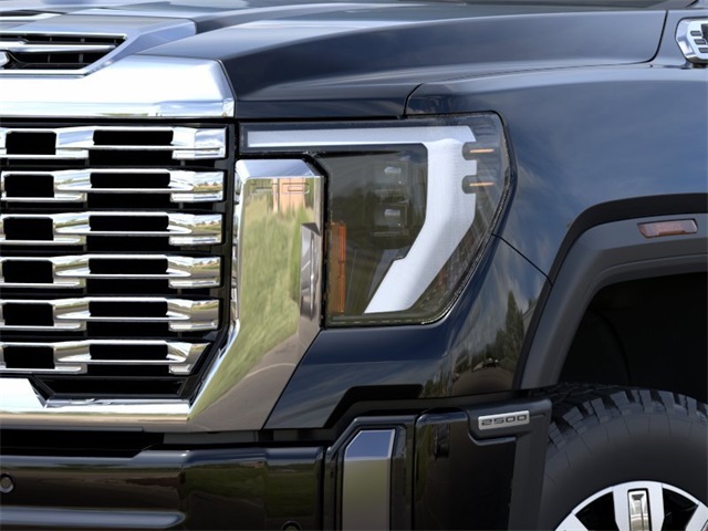 Vehicle image 10 of 24