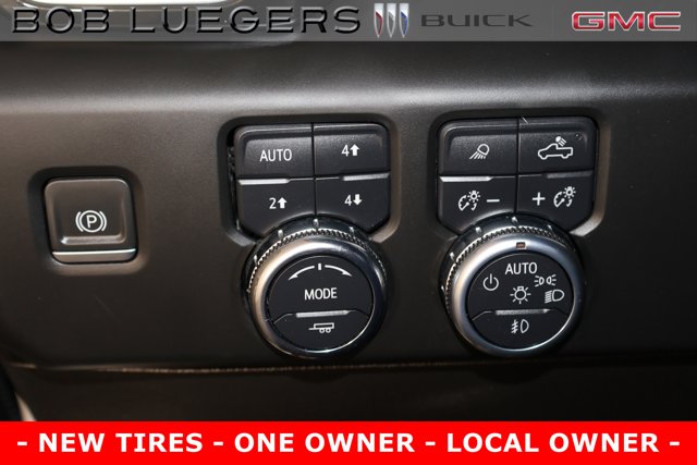 2024 GMC Sierra 2500HD Denali Image 24 of 35