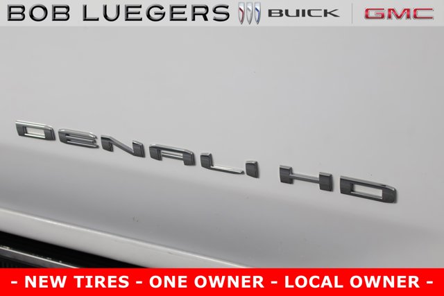 2024 GMC Sierra 2500HD Denali Image 27 of 35