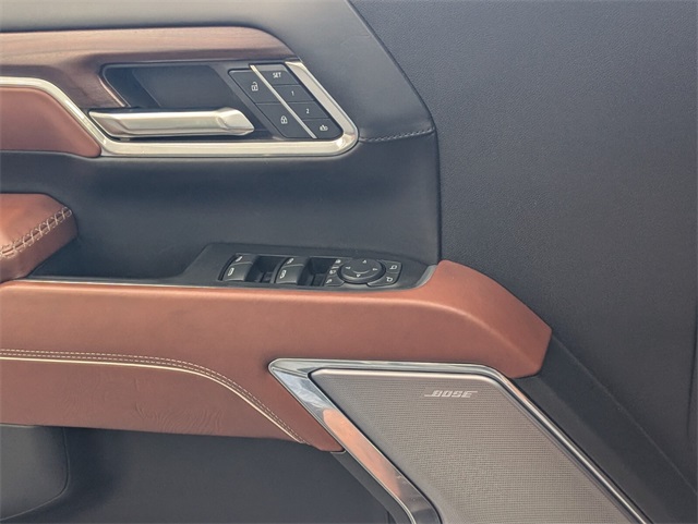 2024 GMC Sierra 2500HD Denali Ultimate Image 27 of 36