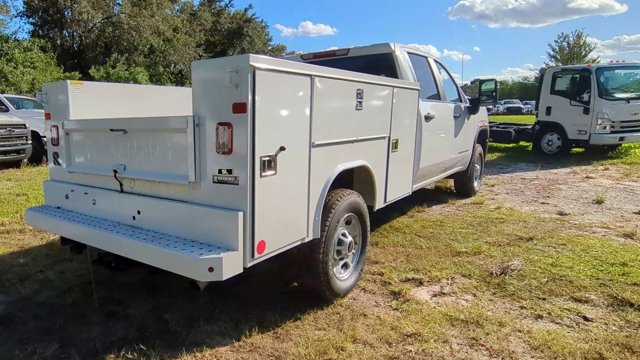 2024 GMC Sierra 2500HD Pro Image 6 of 33