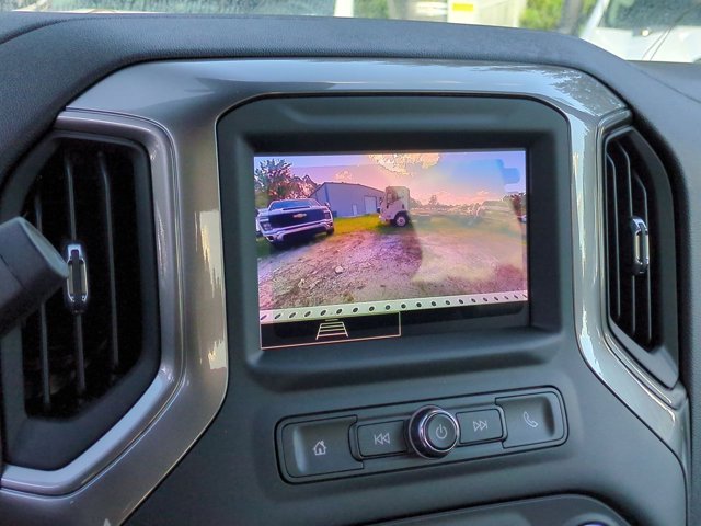 2024 GMC Sierra 2500HD Pro Image 19 of 33