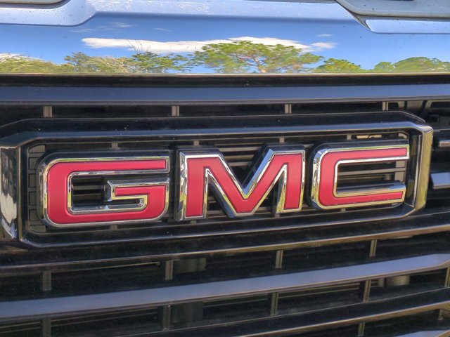 2024 GMC Sierra 2500HD Pro Image 23 of 33