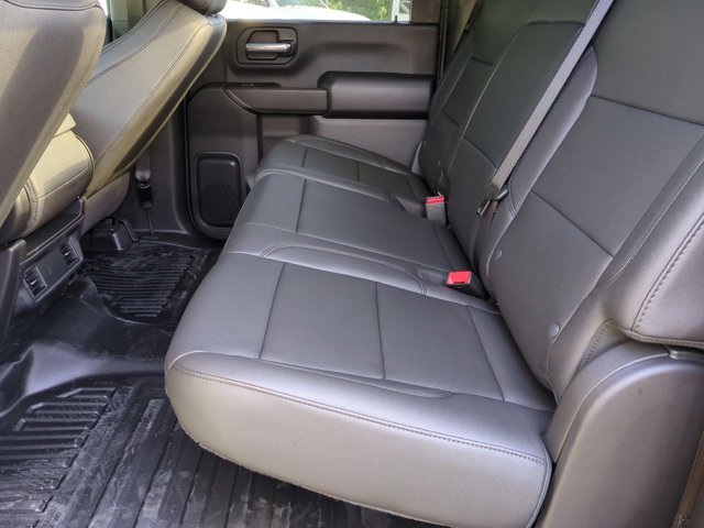 2024 GMC Sierra 2500HD Pro Image 15 of 33