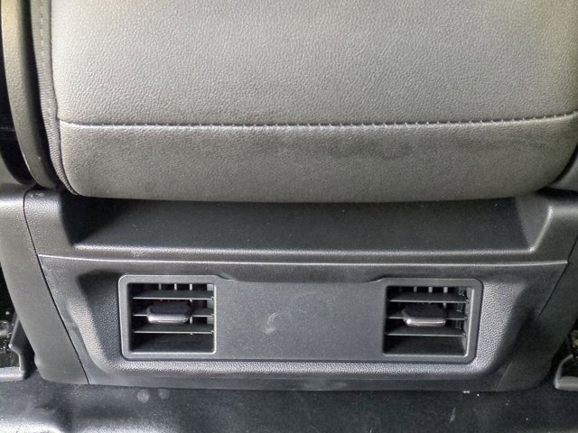 2024 GMC Sierra 2500HD Pro Image 22 of 33