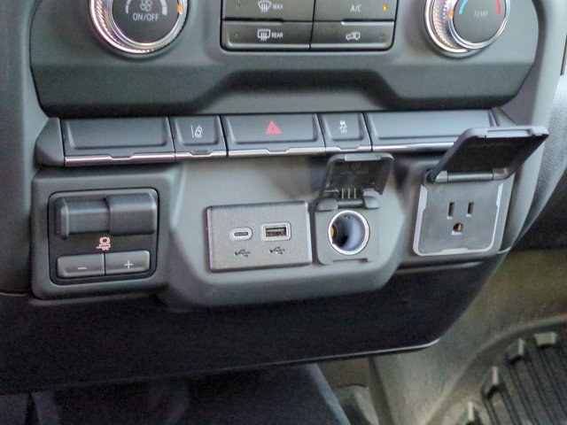 2024 GMC Sierra 2500HD Pro Image 33 of 33