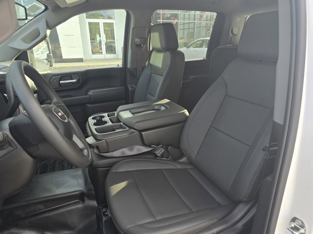 2024 GMC Sierra 2500HD Pro Image 13 of 14