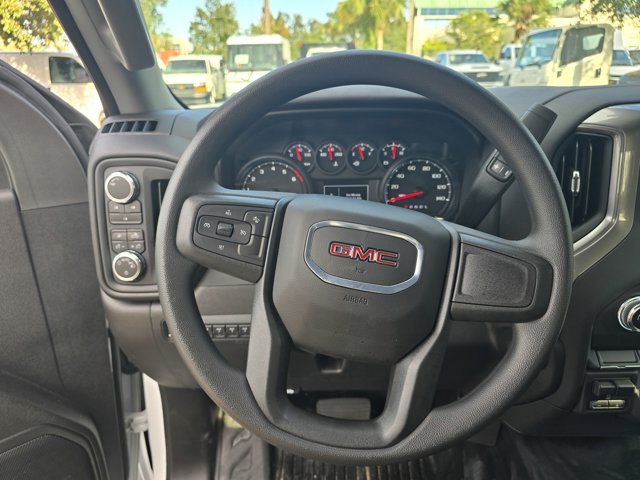 2024 GMC Sierra 2500HD Pro Image 9 of 14