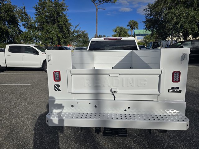 2024 GMC Sierra 2500HD Pro Image 6 of 14