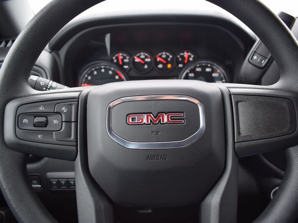 2024 GMC Sierra 2500HD Pro Image 22 of 24