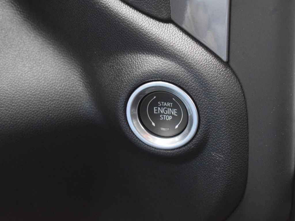 2024 GMC Sierra 2500HD Pro Image 18 of 24