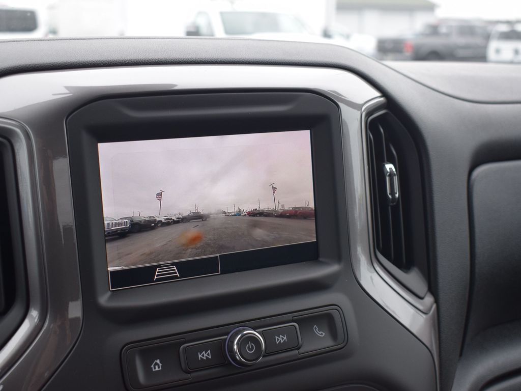 2024 GMC Sierra 2500HD Pro Image 21 of 24