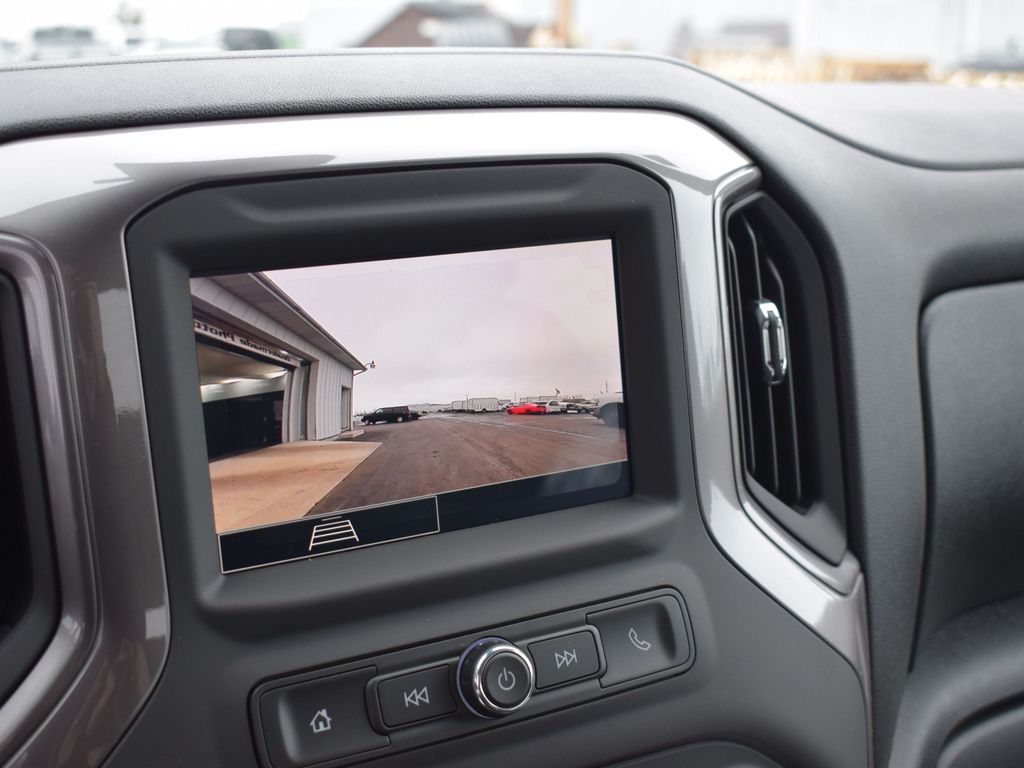 2024 GMC Sierra 2500HD Pro Image 20 of 23