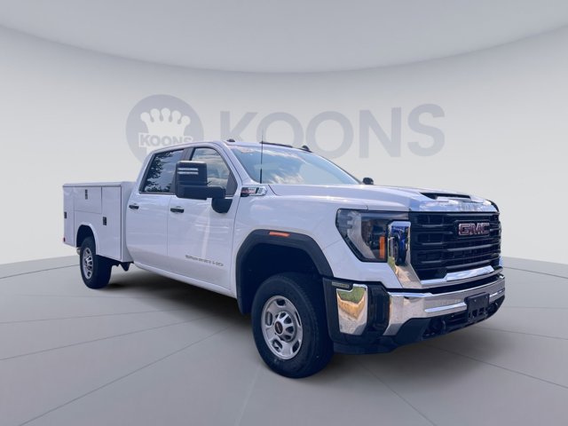 Vehicle image 3 of 24