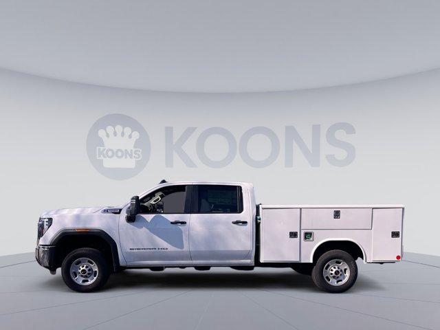 Vehicle image 7 of 18