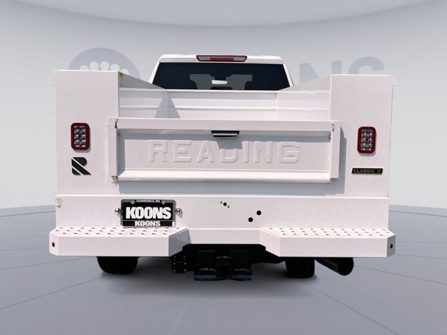 Vehicle image 5 of 16