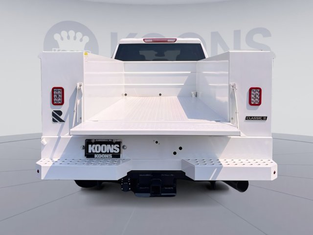 Vehicle image 6 of 16