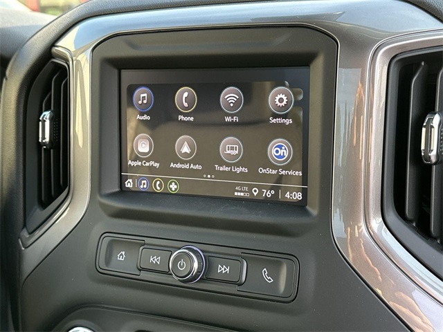 Vehicle image 24 of 27