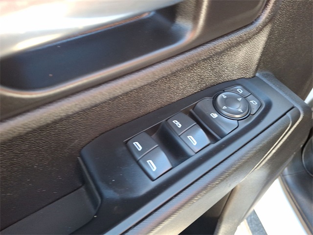 2024 GMC Sierra 2500HD Pro Image 33 of 38