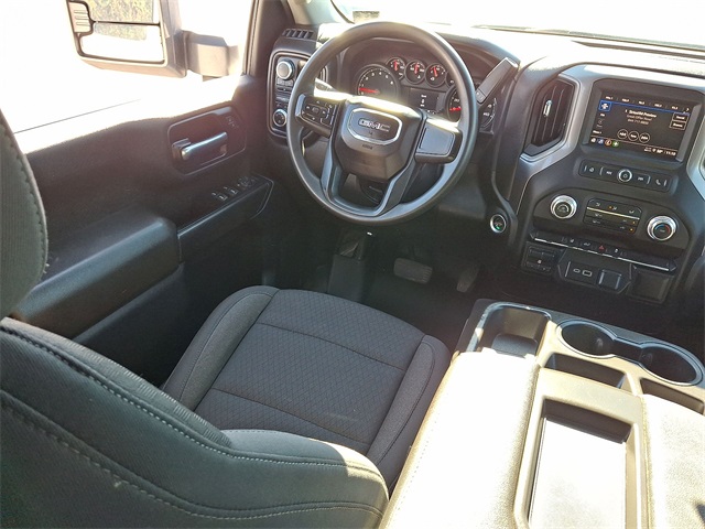 2024 GMC Sierra 2500HD Pro Image 24 of 38