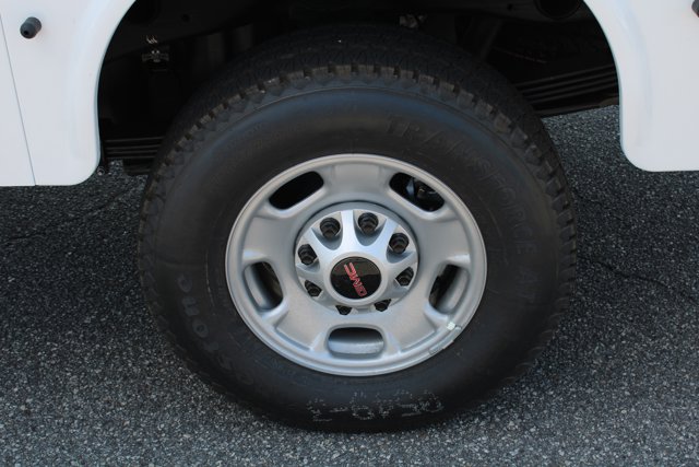 Vehicle image 34 of 34