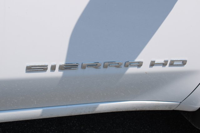 Vehicle image 13 of 34