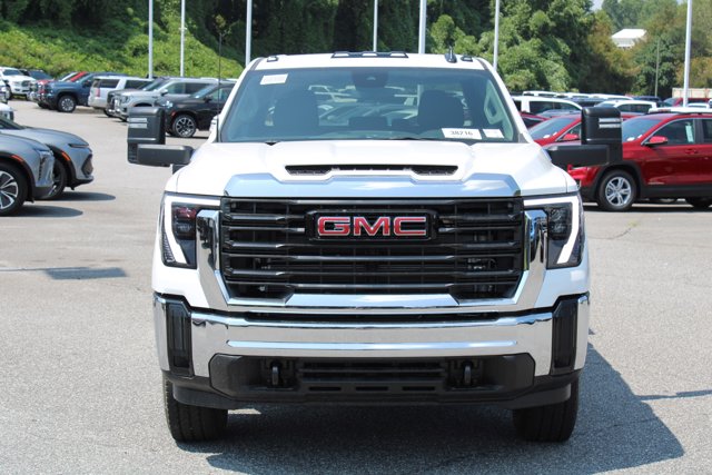 Vehicle image 3 of 34