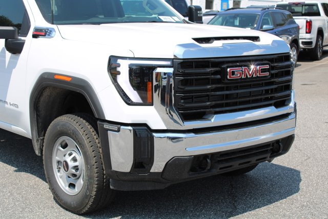 Vehicle image 11 of 34