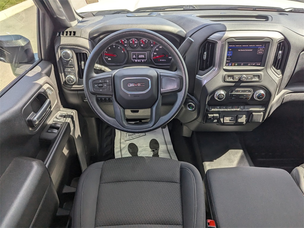 2024 GMC Sierra 2500HD Pro Image 20 of 29