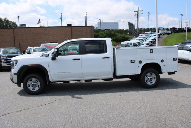 Vehicle image 2 of 34