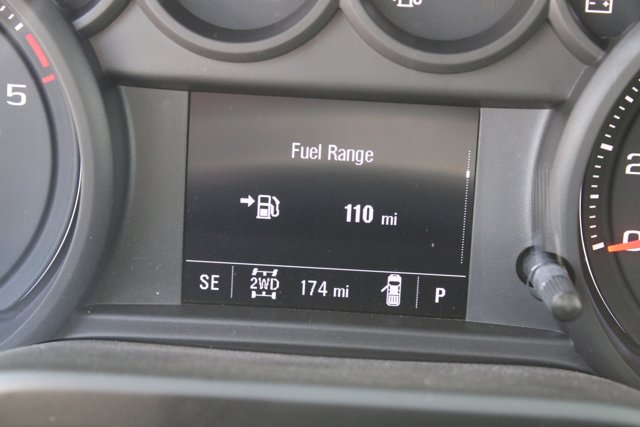 Vehicle image 24 of 34