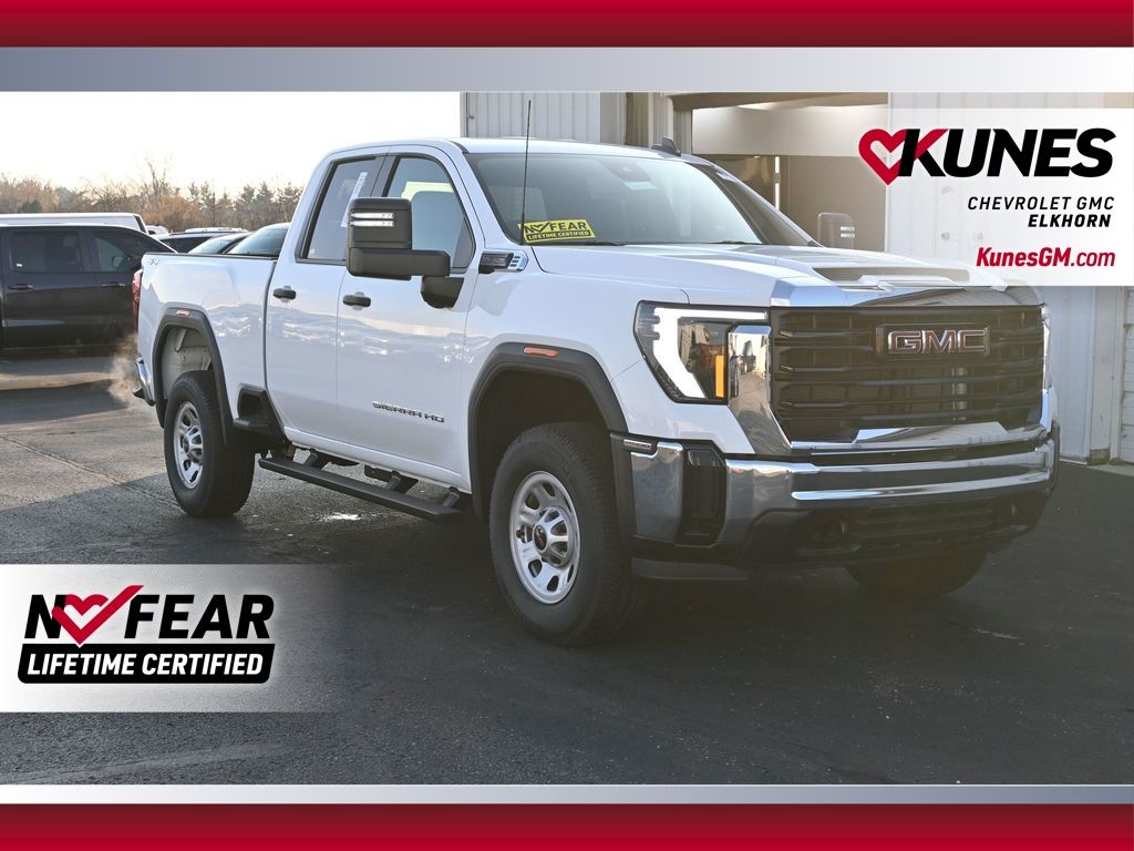 2024 GMC Sierra 2500HD Pro Image 2 of 28