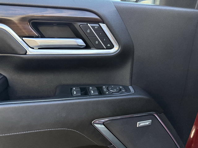 2024 GMC Sierra 2500HD SLT Image 16 of 20