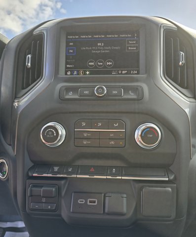 2024 GMC Sierra 3500HD Pro Image 11 of 15