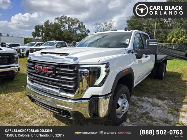 2024 GMC Sierra 3500HD Pro Image 1 of 15