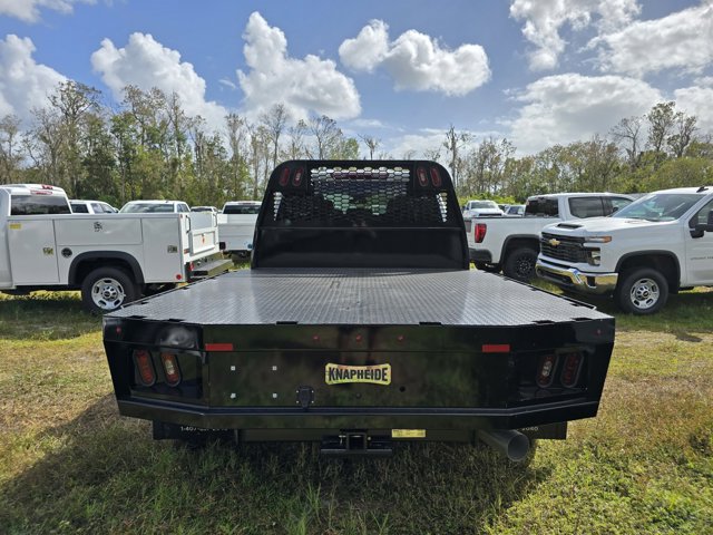 2024 GMC Sierra 3500HD Pro Image 8 of 15