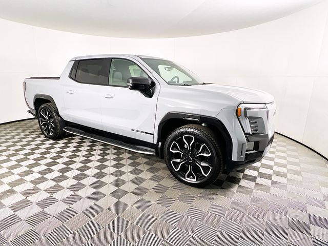 2024 GMC Sierra EV Denali Edition 1 Image 3 of 40