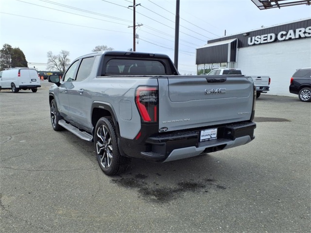 Vehicle image 6 of 25