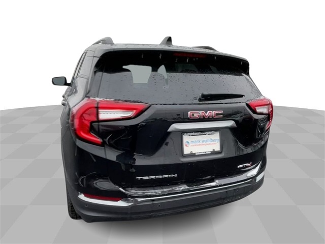 Vehicle image 8 of 24