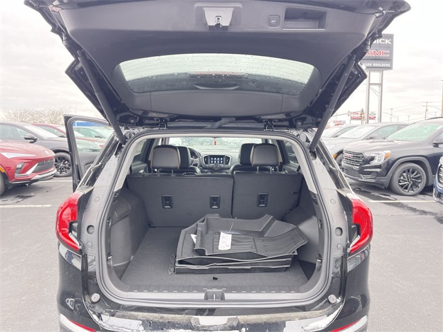 Vehicle image 23 of 24