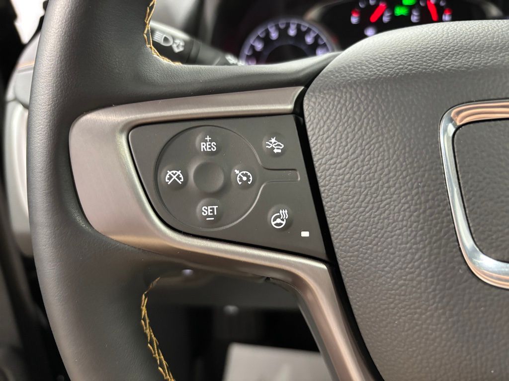 2024 GMC Terrain AT4 Image 33 of 37