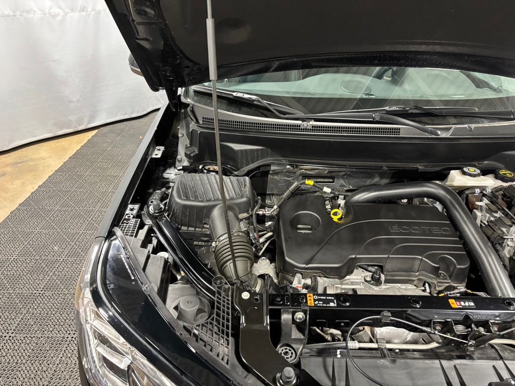 2024 GMC Terrain AT4 Image 27 of 37