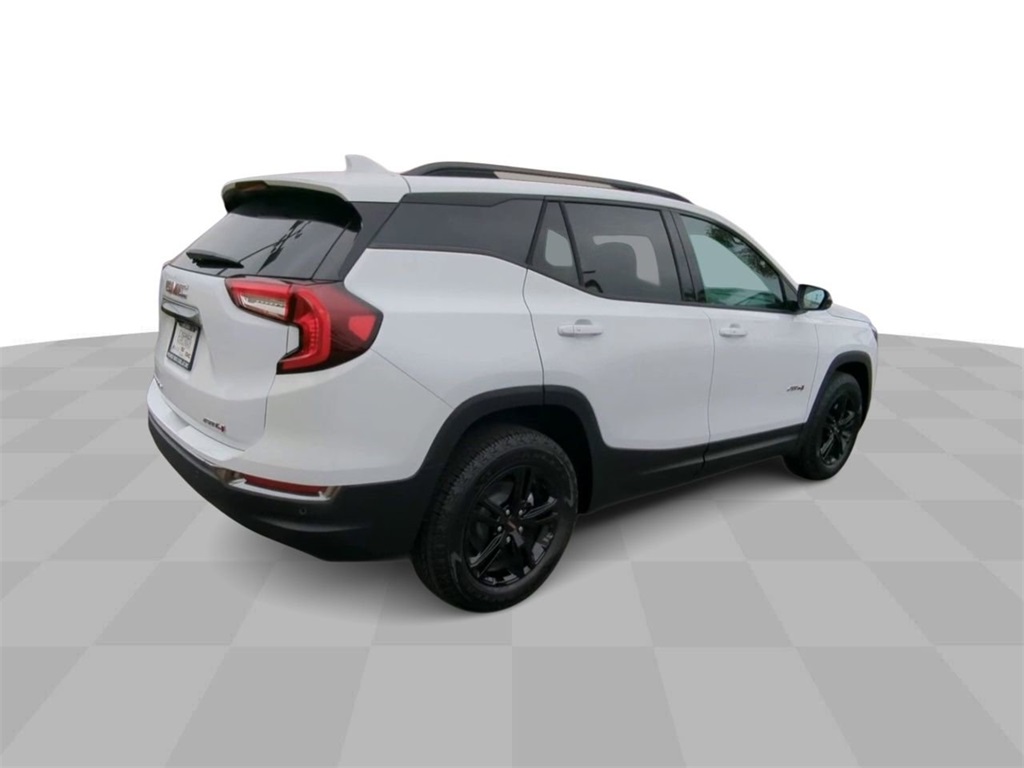 Vehicle image 8 of 35