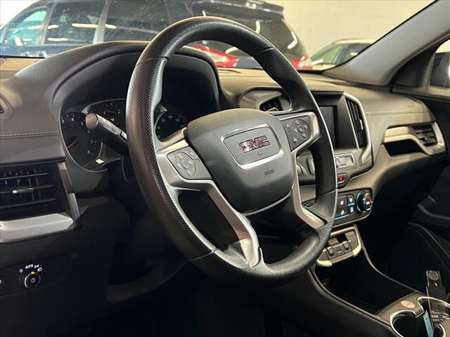 Vehicle image 8 of 23