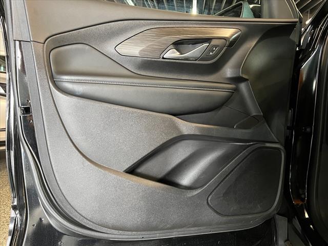 Vehicle image 6 of 23