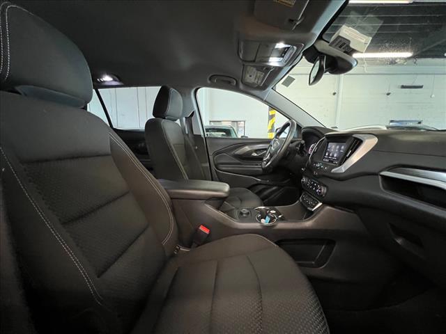 Vehicle image 20 of 23