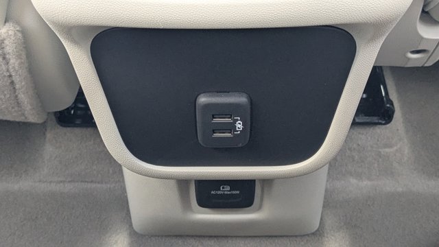 2024 GMC Terrain Denali Image 29 of 36