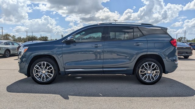 2024 GMC Terrain Denali Image 8 of 36