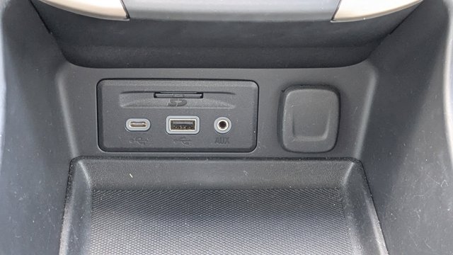 2024 GMC Terrain Denali Image 32 of 36